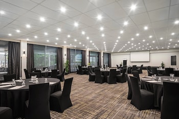 holiday inn suva by ihg