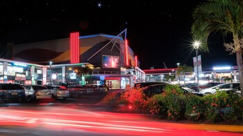 holiday inn suva by ihg