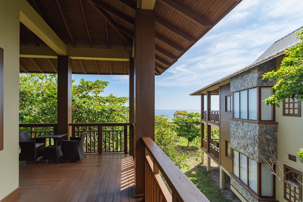 indura beach and golf resort curio collection by hilton