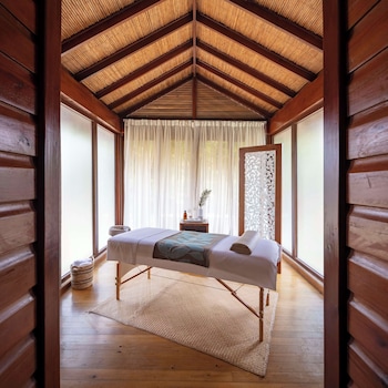 indura beach and golf resort curio collection by hilton