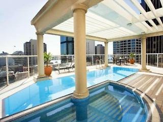 mantra 2 bond street sydney