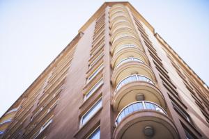 mantra 2 bond street sydney