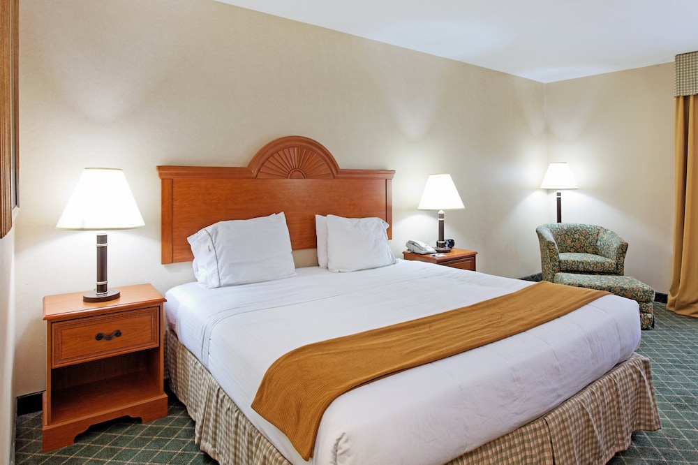 holiday inn express hotel and suites sylacauga by ihg
