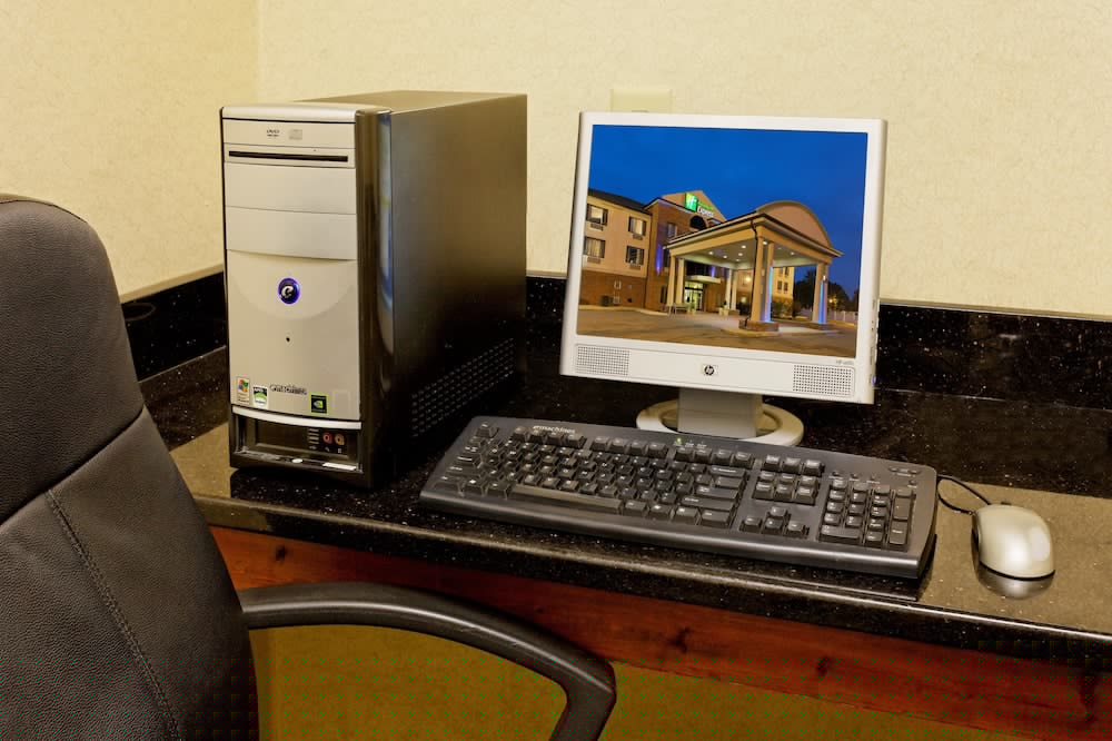 holiday inn express hotel and suites sylacauga by ihg