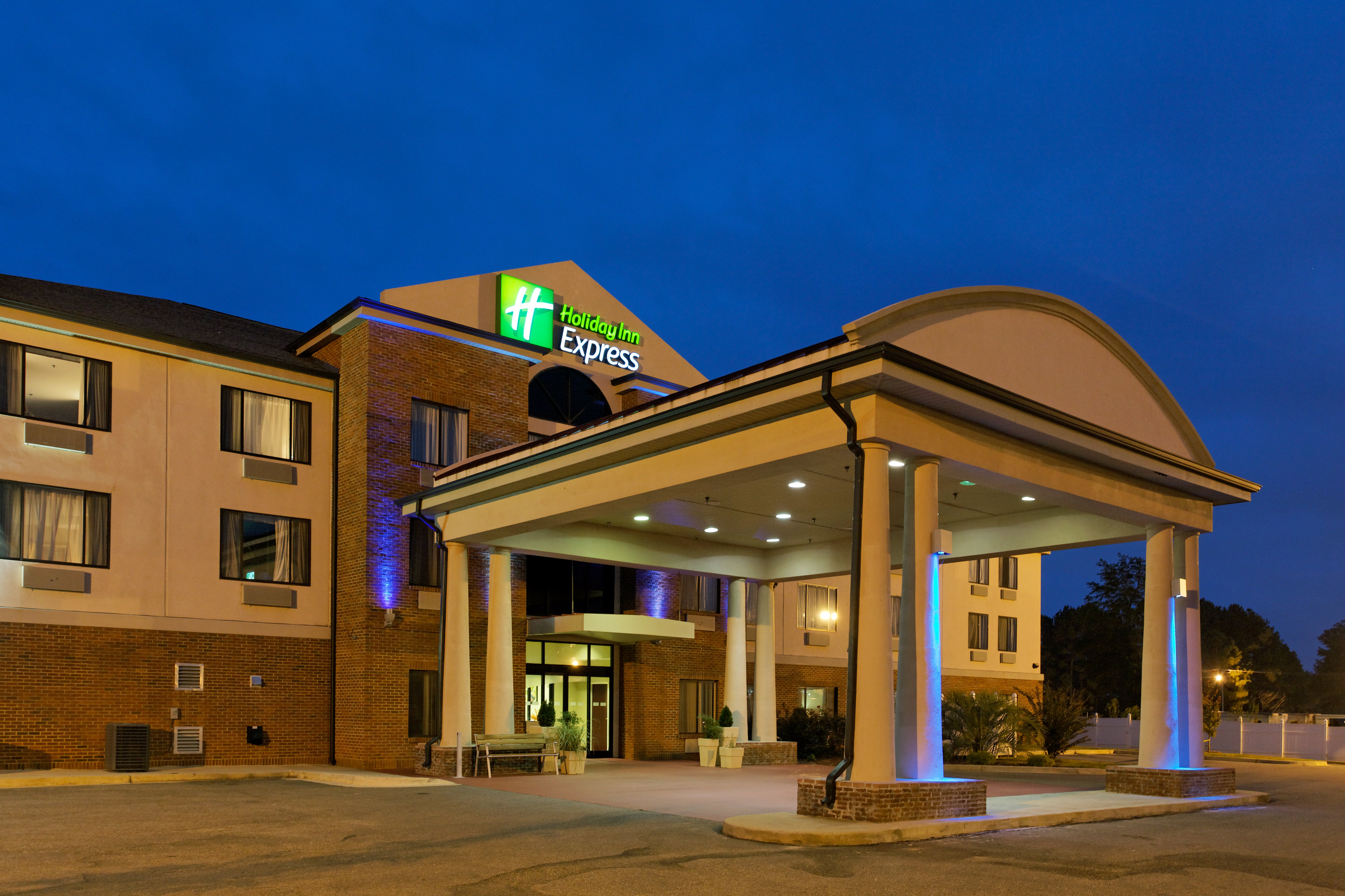 holiday inn express hotel and suites sylacauga by ihg