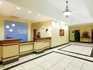 holiday inn express hotel and suites sylacauga by ihg