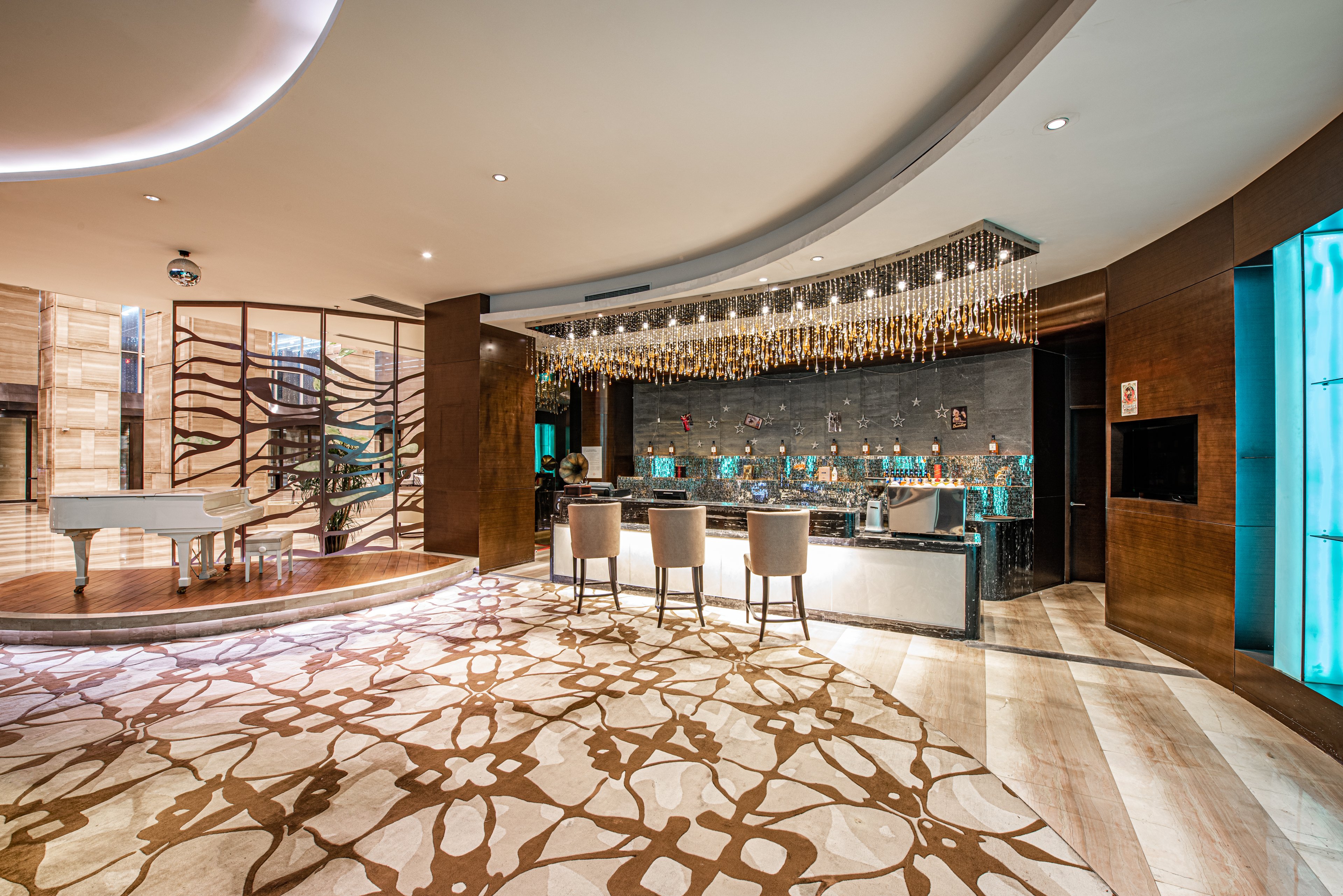 holiday inn panjin aqua city by ihg