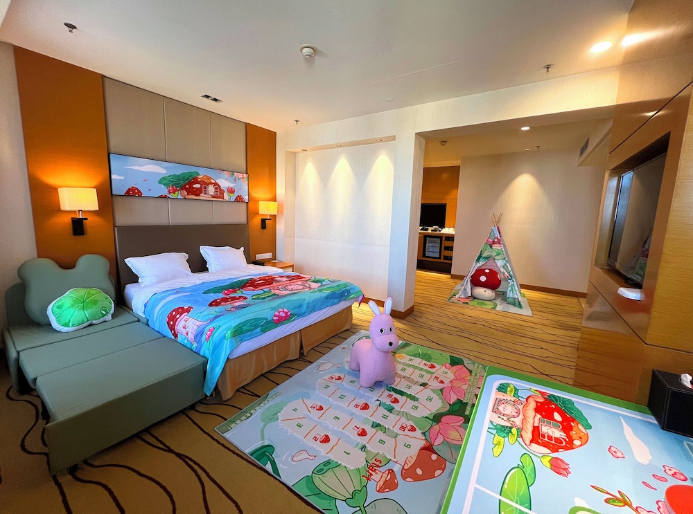 holiday inn panjin aqua city by ihg