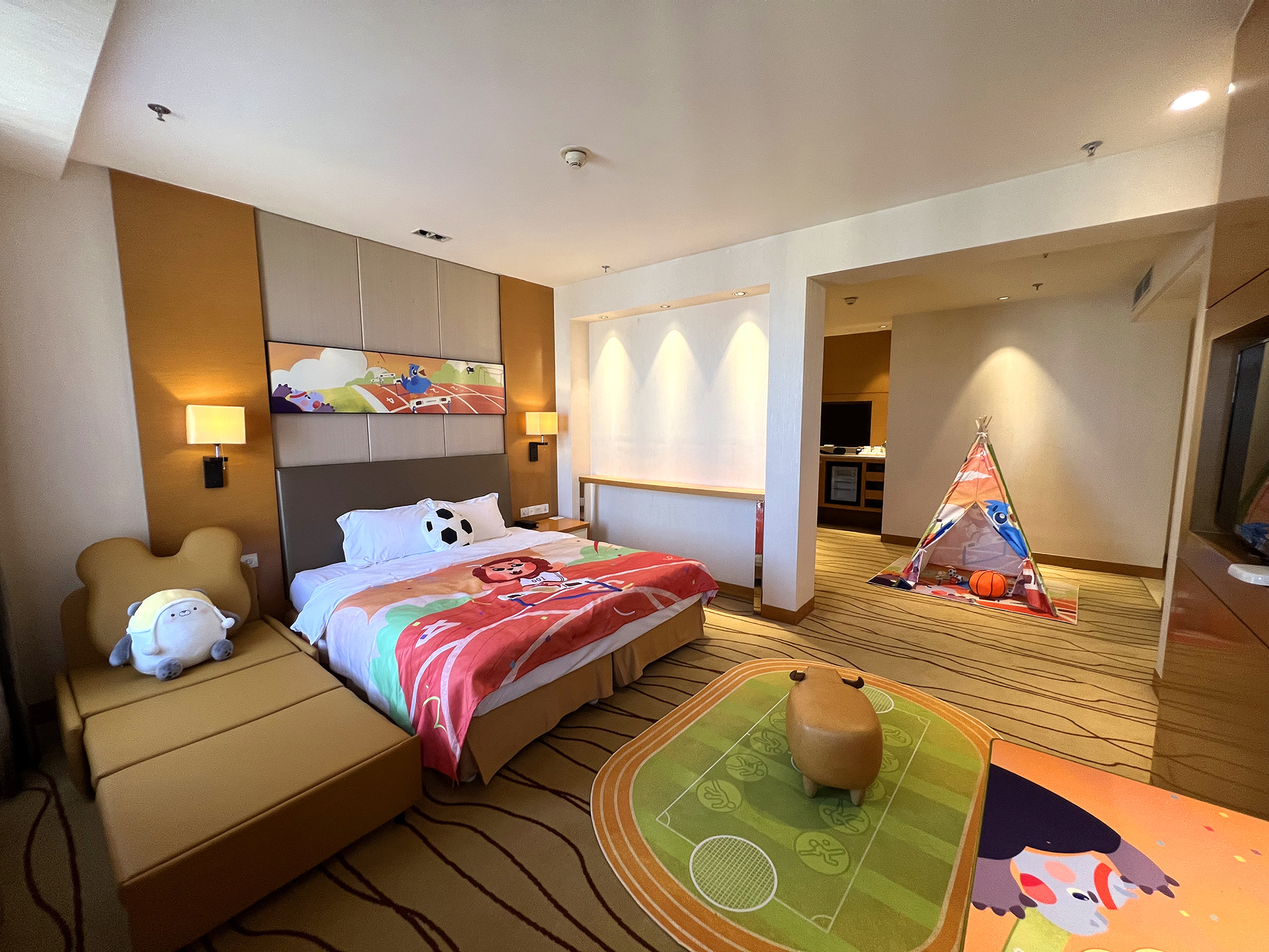 holiday inn panjin aqua city by ihg