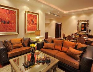 alexander the great beach hotel