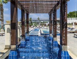 alexander the great beach hotel