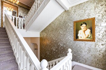 hotel rheinischer hof