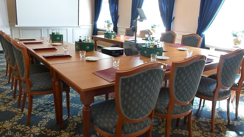 hotel rheinischer hof
