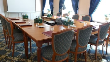 hotel rheinischer hof