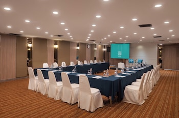 king park avenue adults only