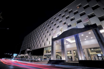 king park avenue adults only