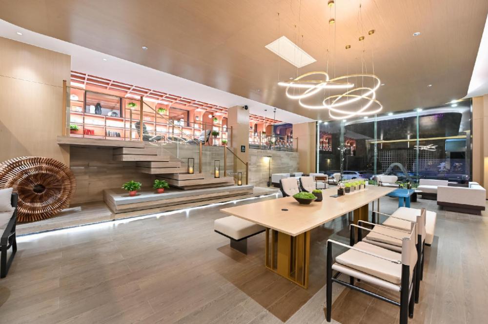 atour hotel central park luliang