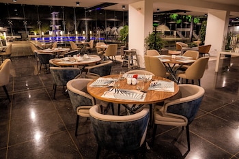 eurobuilding tama san cristobal