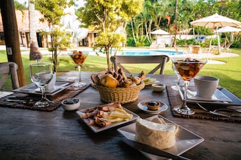 ayla arraial pousada de charme