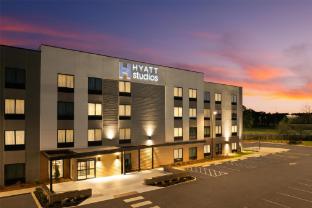 hyatt studios mobile tillmans corner
