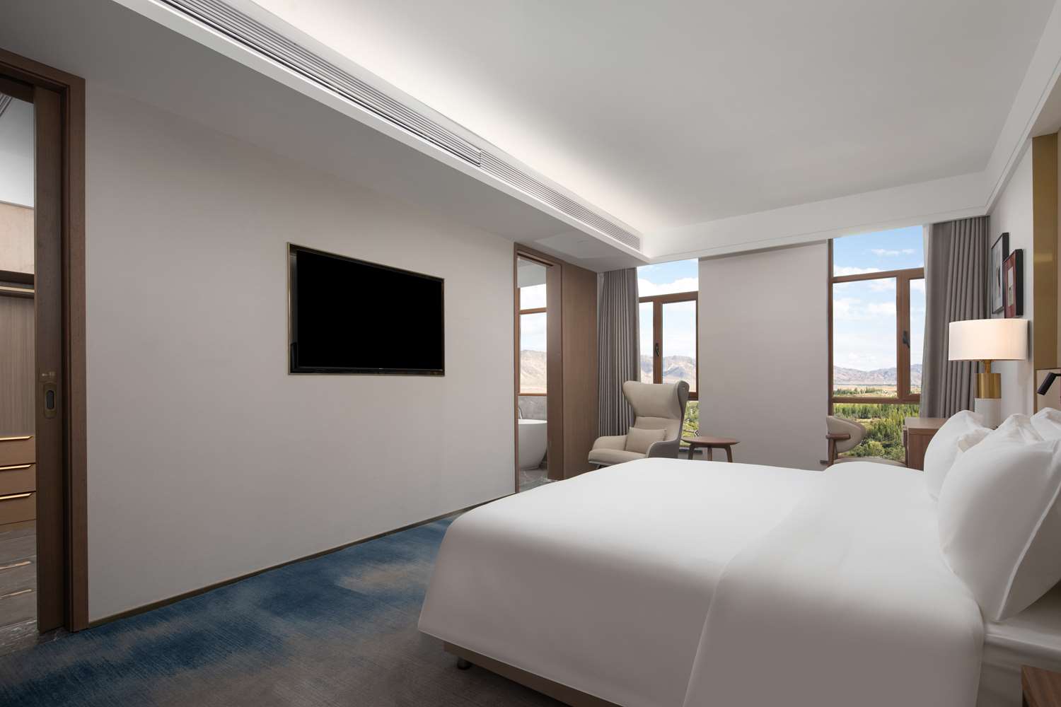 doubletree by hilton altay fuyun