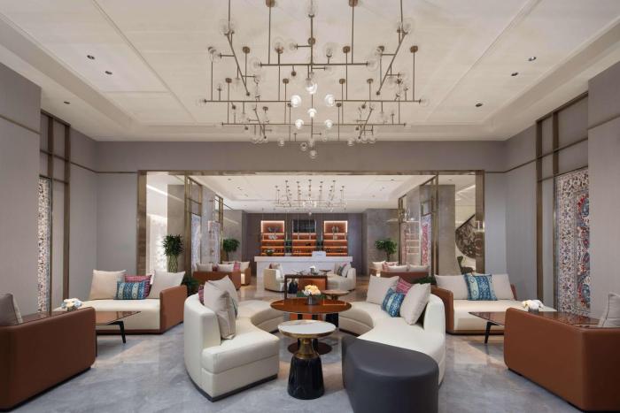 doubletree by hilton altay fuyun