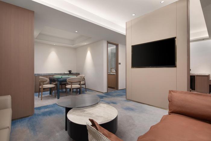 doubletree by hilton altay fuyun