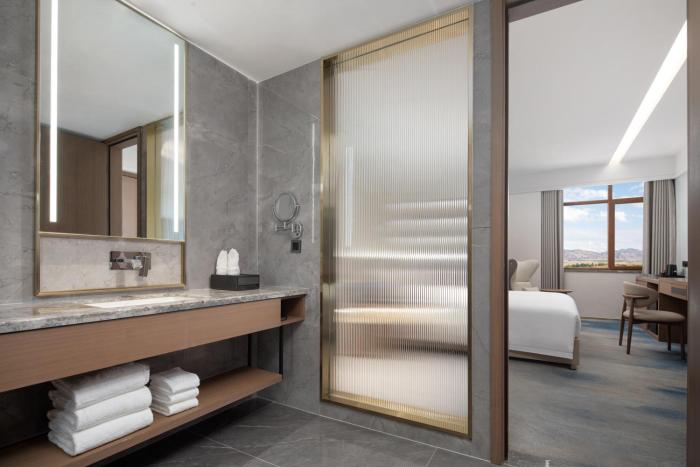 doubletree by hilton altay fuyun