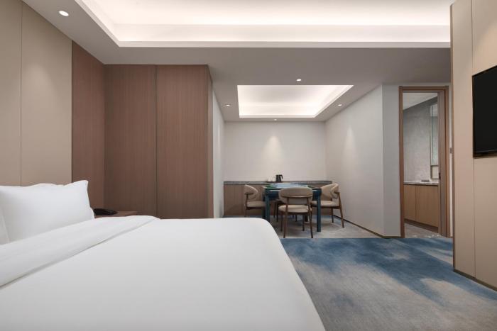 doubletree by hilton altay fuyun