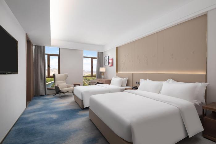 doubletree by hilton altay fuyun