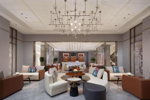 doubletree by hilton altay fuyun