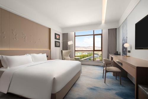 doubletree by hilton altay fuyun