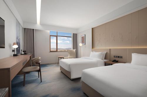 doubletree by hilton altay fuyun
