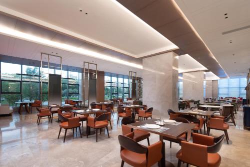doubletree by hilton altay fuyun