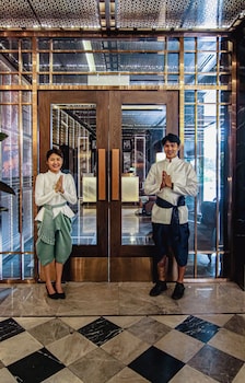 Metropolis Suites Bangkok, Tapestry Collection By Hilton,,4 star