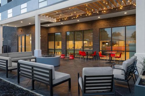 home2 suites by hilton austin south i 35