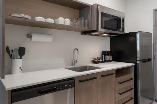 home2 suites by hilton austin south i 35