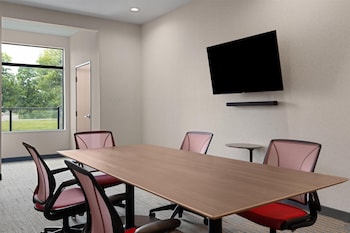 home2 suites by hilton austin south i 35