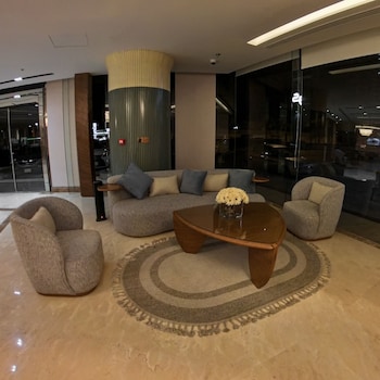Samt Inn Hotel,King Fahd Rd,4 star