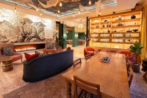 canopy by hilton cape town longkloof