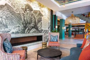 canopy by hilton cape town longkloof