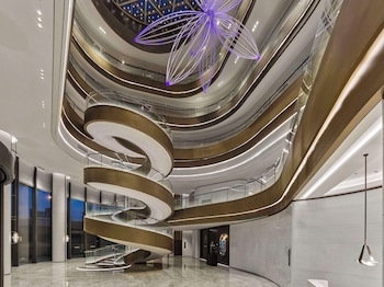Hilton Shanghai Hongqiao International Airport,,4 star