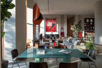 altunizade suites istanbul curio collection by hilton