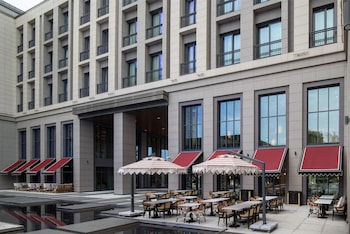 altunizade suites istanbul curio collection by hilton