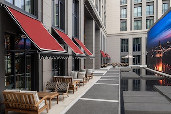 altunizade suites istanbul curio collection by hilton