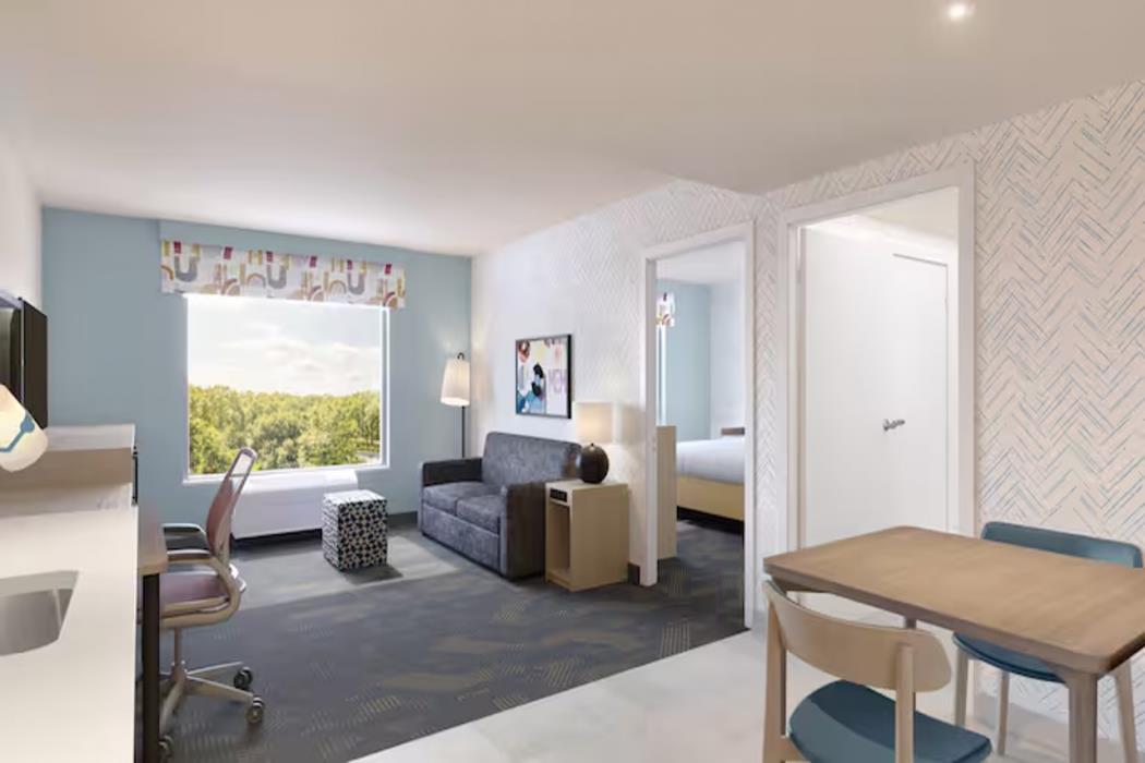 home2 suites by hilton altoona des moines