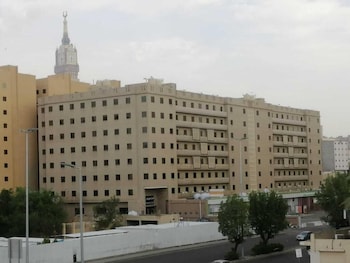 hussein beyari hotel