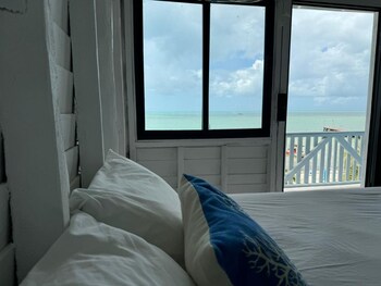 el faro by ool hotels