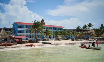 el faro by ool hotels