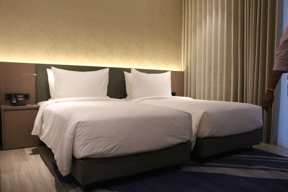 kandy myst by cinnamon